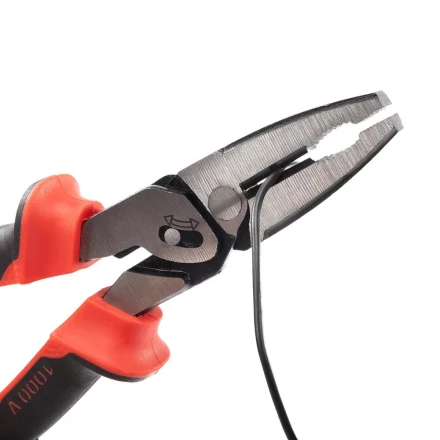 Пассатижи диэлектрические КВТ со сдвоенным шарниром 225 мм (102700) купить в Губкинске