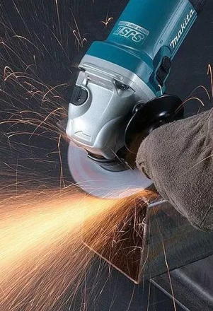 Шлифмашина Makita УШМ GA6040С купить в Губкинске