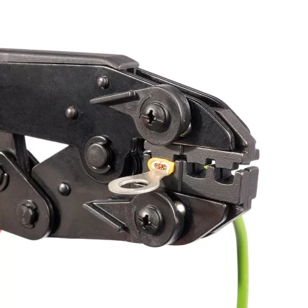 Пресс-клещи КВТ СТО+5 с 5 матрицами МПК для опрессовки разъемов, втулочных, изолированных и неизолированных наконечников (набор) (90777) купить в Губкинске