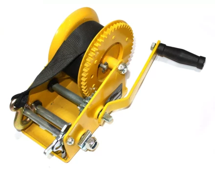 Лебедка ручная LRB 1200, 544 кг, лента 10 м. LB купить в Губкинске