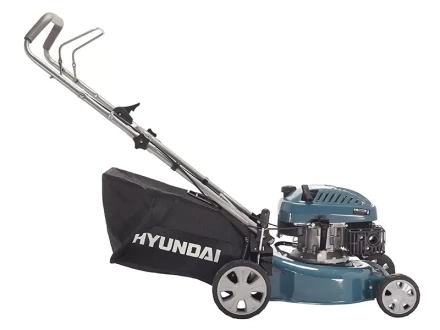 Бензиновая газонокосилка Hyundai L 4300 купить в Губкинске