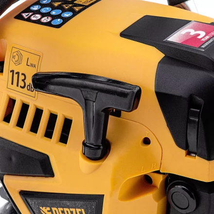 Пила цепная бензиновая Denzel DS-5218, шина 45 см, 52 см3, 3 л.с, шаг 0,325, паз 1,5 мм, 72 звена 95237 купить в Губкинске