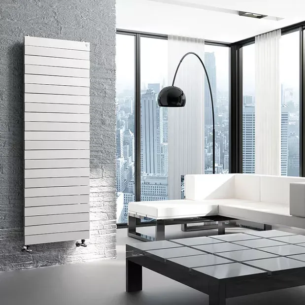 Радиатор Royal Thermo PianoForte Tower/Silver Satin - 18 секций купить в Губкинске
