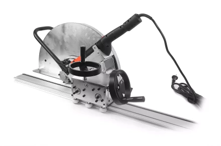 Электрический резчик MESSER BL600 с бесщеточным двигателем (с направляющей шиной) купить в Губкинске