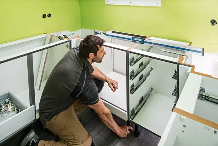 Цифровой уровень BOSCH GIM120 купить в Губкинске