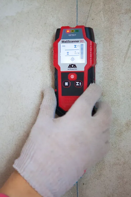 Детектор проводки ADA Wall Scanner 80 купить в Губкинске