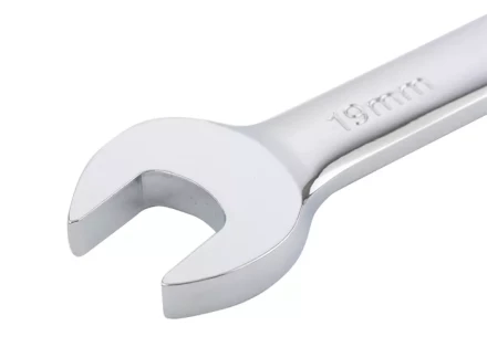 Набор ключей комбинированных с трещоткой, 8 - 19 мм, 7шт., шарнирные, CrV GROSS 14891 купить в Губкинске