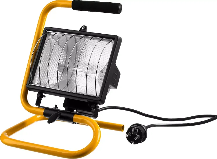 Прожектор STAYER "MASTER" MAXLight галогенный, переносной с подставкой, черный, 500Вт 57116-B купить в Губкинске