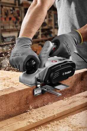 Рубанок электрический ЗР-750-82 серия МАСТЕР купить в Губкинске