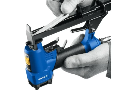 ЗУБР Т80, пневматический степлер для скоб 21Ga, тип 80 (6-16 мм), Профессионал (31938) купить в Губкинске