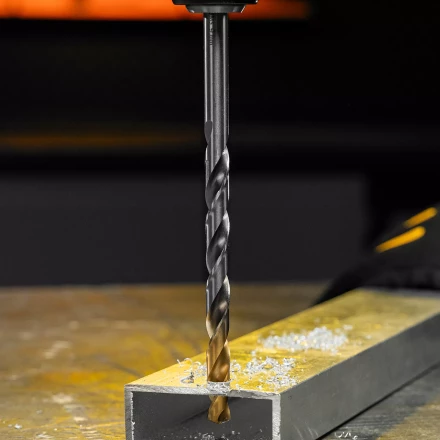 Сверло спиральное по металлу Denzel, 9 х 175 мм, Р6М5, Golden Tip, удлиненное 718262 купить в Губкинске