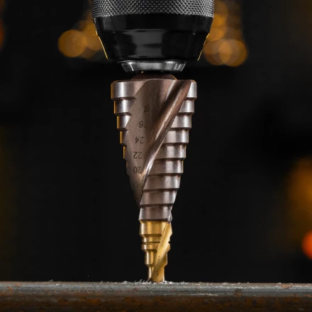 Сверло ступенчатое Denzel 723614, 6-8-10-12-14-16-18-20-22-24-26-28-30мм, Р6М5К5, 6-гр. хвостовик купить в Губкинске