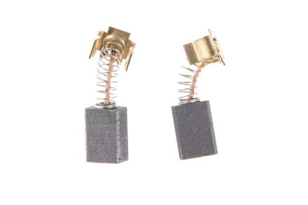 Щетки угольные HAMMER 404-210 Щетки угольные (2шт.) для Makita (СВ-70) AUTOSTOP купить в Губкинске