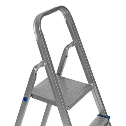 Стремянка Сибртех 97838, 6 ступеней, стальная, оцинкованная купить в Губкинске