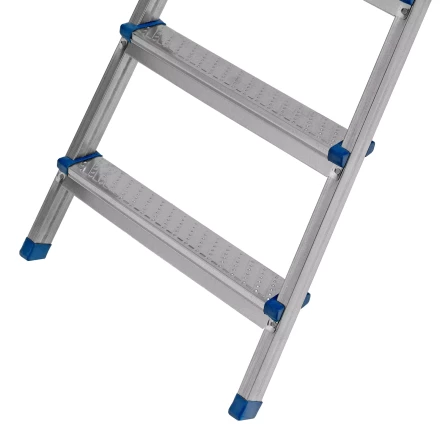 Стремянка Сибртех 97838, 6 ступеней, стальная, оцинкованная купить в Губкинске