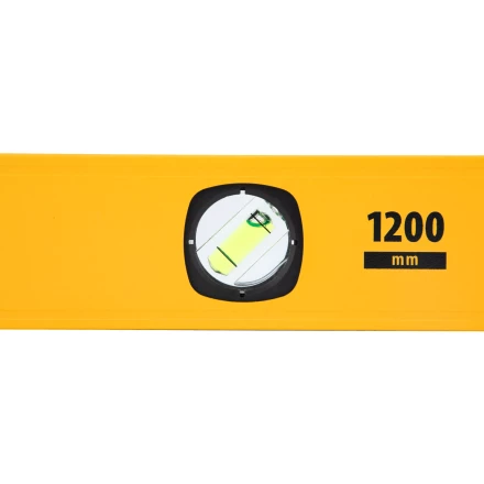 Уровень алюминиевый Denzel 33694, магнит, фрезерованный, 3 глазка (1 зеркал.), 0,5 мм/м, 1200 мм купить в Губкинске