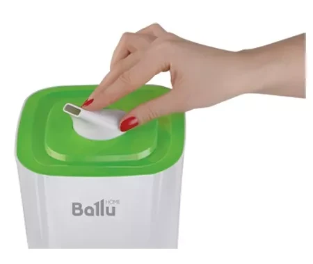 Увлажнитель ультразвуковой BALLU UHB-205 белый/зеленый купить в Губкинске