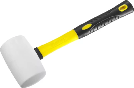 Киянка STAYER "PROFI" резиновая БЕЛАЯ, с фиберглассовой ручкой, 680г 20533-680 купить в Губкинске