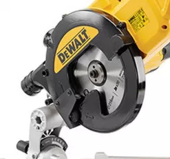 Пила торцовочная DeWalt  DWS 774-QS купить в Губкинске