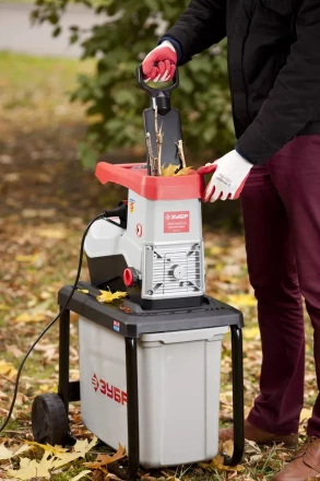 Измельчитель ЗУБР бесшумный электрический, р/с 65мм, 2500Вт ЗИЭ-65-2500 купить в Губкинске