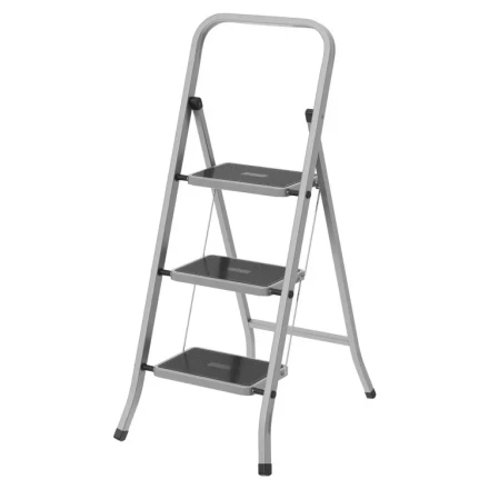 Стремянка 3 ступени с резиновыми ковриками Сибртех 97868 купить в Губкинске