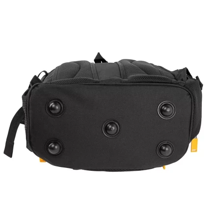 Рюкзак для инструмента, 365х190х430 мм, 3 отделения, 26 карманов// Denzel 90296 купить в Губкинске