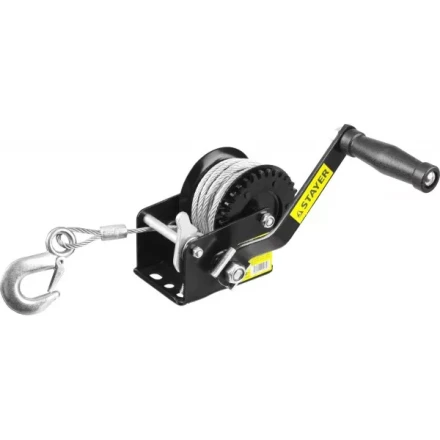 Лебедка ручная барабанная STAYER "MASTER", тяговая, тросовая, 0,45т, 8м 43112-0.5 купить в Губкинске