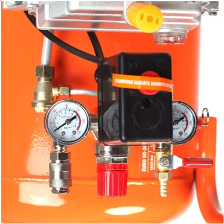 Компрессор масляный поршневой прямой привод PATRIOT EURO 50-260K набор KIT 5B купить в Губкинске