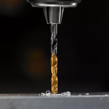 Сверло спиральное по металлу 3,5 x 70мм, Р6М5, Golden Tip, многогранная заточка, 2шт. Denzel 718270 купить в Губкинске