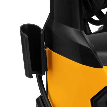 Моечная машина высокого давления Denzel 58229 R-170D, 2000 Вт, 170 бар, 360 л/ч, с барабаном купить в Губкинске