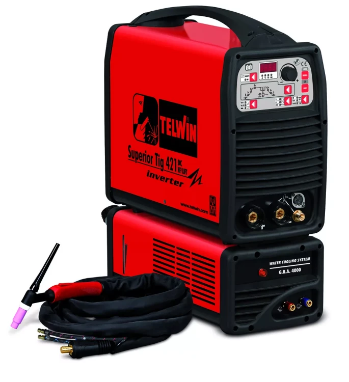 Сварочный аппарат Telwin SUPERIOR TIG 421 DC-HF/LIFT AQUA  TIG ACC  купить в Губкинске