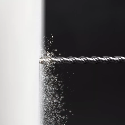 Бур по бетону Denzel, 12 x 600 мм, двойная спираль, три пылеотводящие кромки, 705028 купить в Губкинске