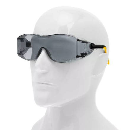 Очки защитные открытые Denzel 89203, поликарбонатные, увеличенная дымчатая линза, регулируемые дужки купить в Губкинске