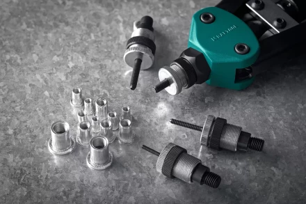 Резьбовые заклепочники двуручные KRAFTOOL NUT-12 31183-M4 купить в Губкинске