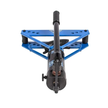 Трубогиб гидравлический горизонтальный, 6т, башмаки 1/2&quot;-1&quot;, в металлическом кейсе STELS 18146 купить в Губкинске