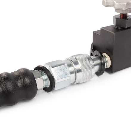 Кран гидравлический распределительный КВТ КГР-2 2-канальный (85076) купить в Губкинске