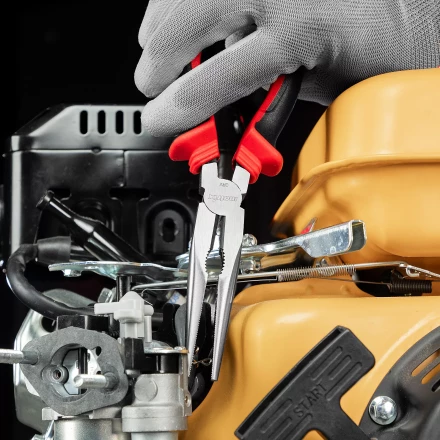 Длинногубцы прямые Matrix, 200 мм, хром-ванадий, двухкомпонентные рукоятки, 17311 купить в Губкинске