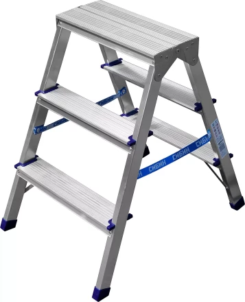 Лестница-стремянка двухсторонняя алюминиевая, СИБИН 38825-03, 3 ступени 38825-03 купить в Губкинске