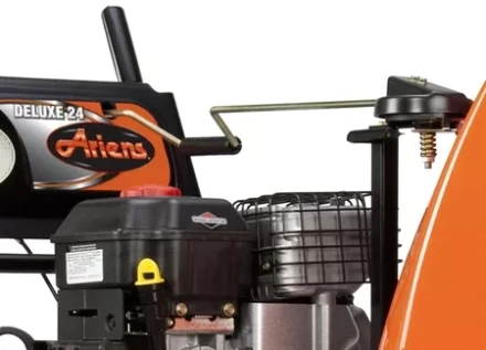 Гусеничный снегоуборщик бензиновый Ariens Deluxe ST 24 LET купить в Губкинске