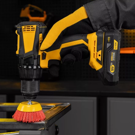 Щетка для дрели, 75 мм, Чашка, со шпилькой, нейлоновая щетина Denzel 74436 купить в Губкинске