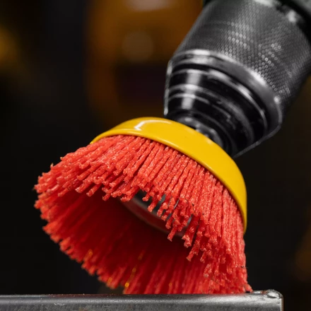 Щетка для дрели, 75 мм, Чашка, со шпилькой, нейлоновая щетина Denzel 74436 купить в Губкинске