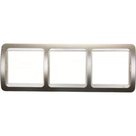 Панель СВЕТОЗАР &quot;ГАММА&quot; накладная, горизонтальная, цвет золотой металлик, 3 гнезда SV-54148-GM купить в Губкинске