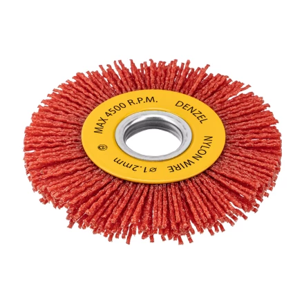 Щетка для УШМ, 100 мм, плоская, нейлоновая щетина, посадка 22,2 мм Denzel 74437 купить в Губкинске